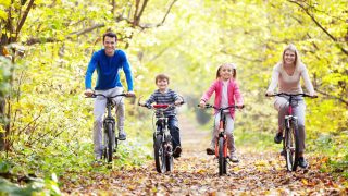 子供とサイクリングを楽しむことができる自転車とは？